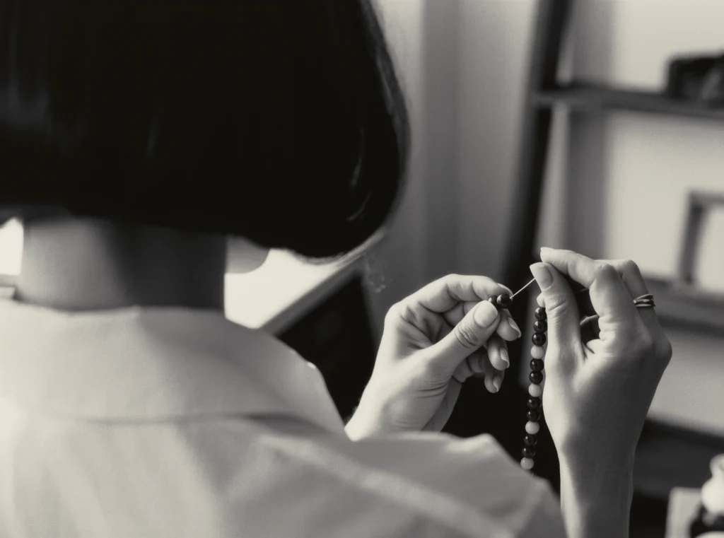 About Us 11 Handcrafted Jewelry by Yuano: The silent liturgy of an artisan weaving ancestral memories.